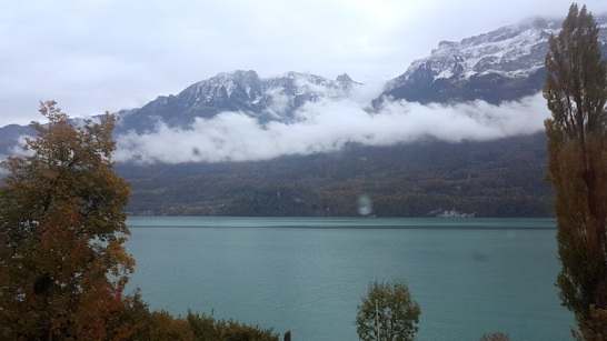 Curving around the bend of lake Brienz on the train to Bern.